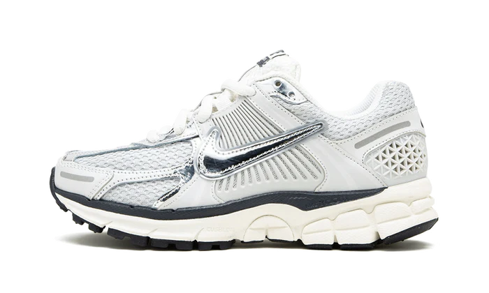Nike Zoom Vomero 5 Photon Dust