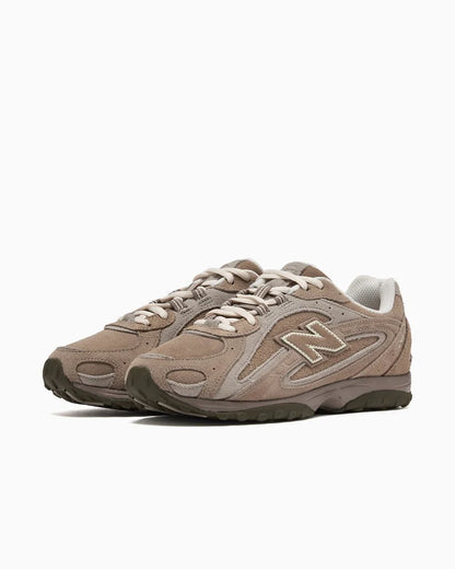 New Balance 204L Mushroom Arid Stone