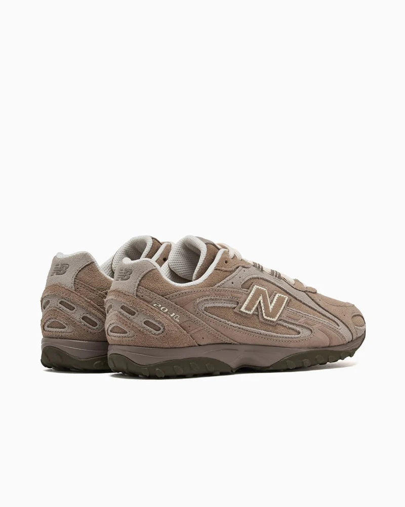 New Balance 204L Mushroom Arid Stone