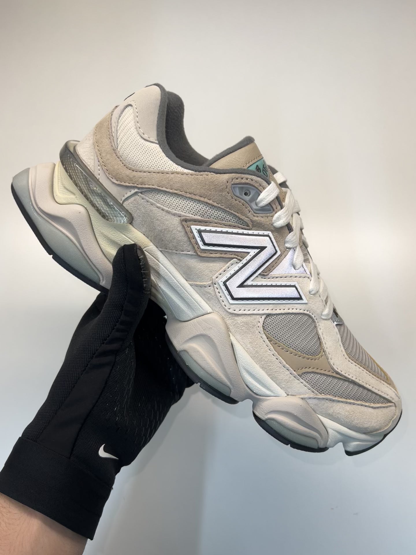 New Balance 9060 Sea Salt