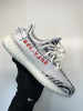 Laad en speel video af in Galerijviewer, Yeezy Boost 350 V2 Zebra